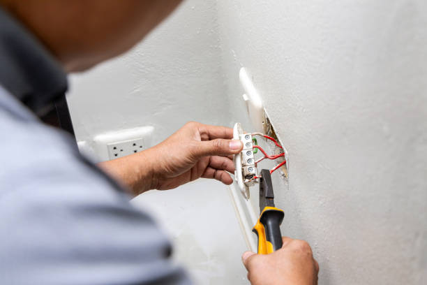 Best Electrical Outlet Repair  in Chesapeake, VA